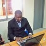 Amos Ufit