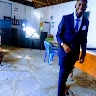 Robert mokua