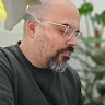Nikos Itsines