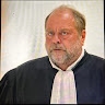 Eric Dupont Moretti
