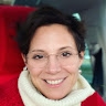 Dóra Szinetár