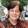 Júlia Szekszárdi