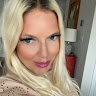 Stephanie Canyon
