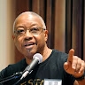 Calvin Reid