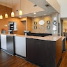 COMFORT SUITES