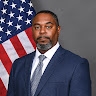 Michael Bush