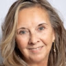 Cindy J Sakowski