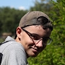 Tom Tomíček