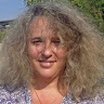 Julia Lesnichy Artist