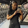 nishaé  